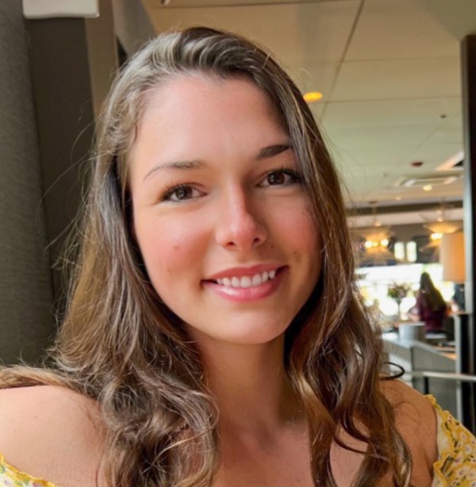 Emily Greene (Elle)